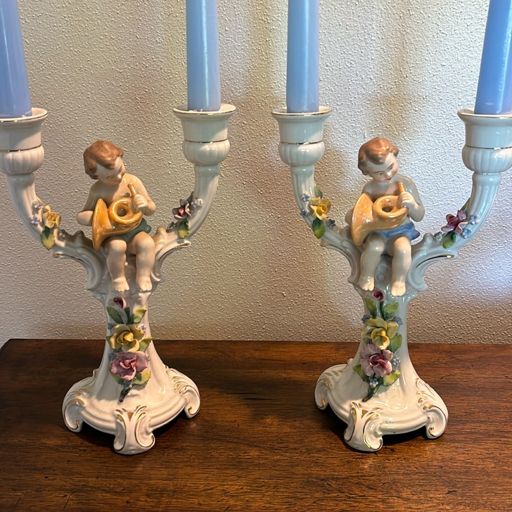Stunning Pair Dresden Porcelain Cherub Putti Candlesticks Germany
